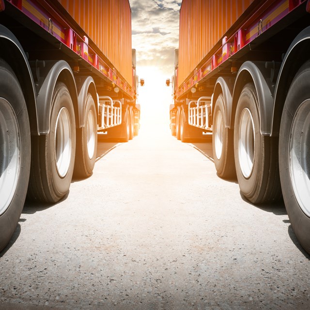  Asistencia a camiones con taller móvil